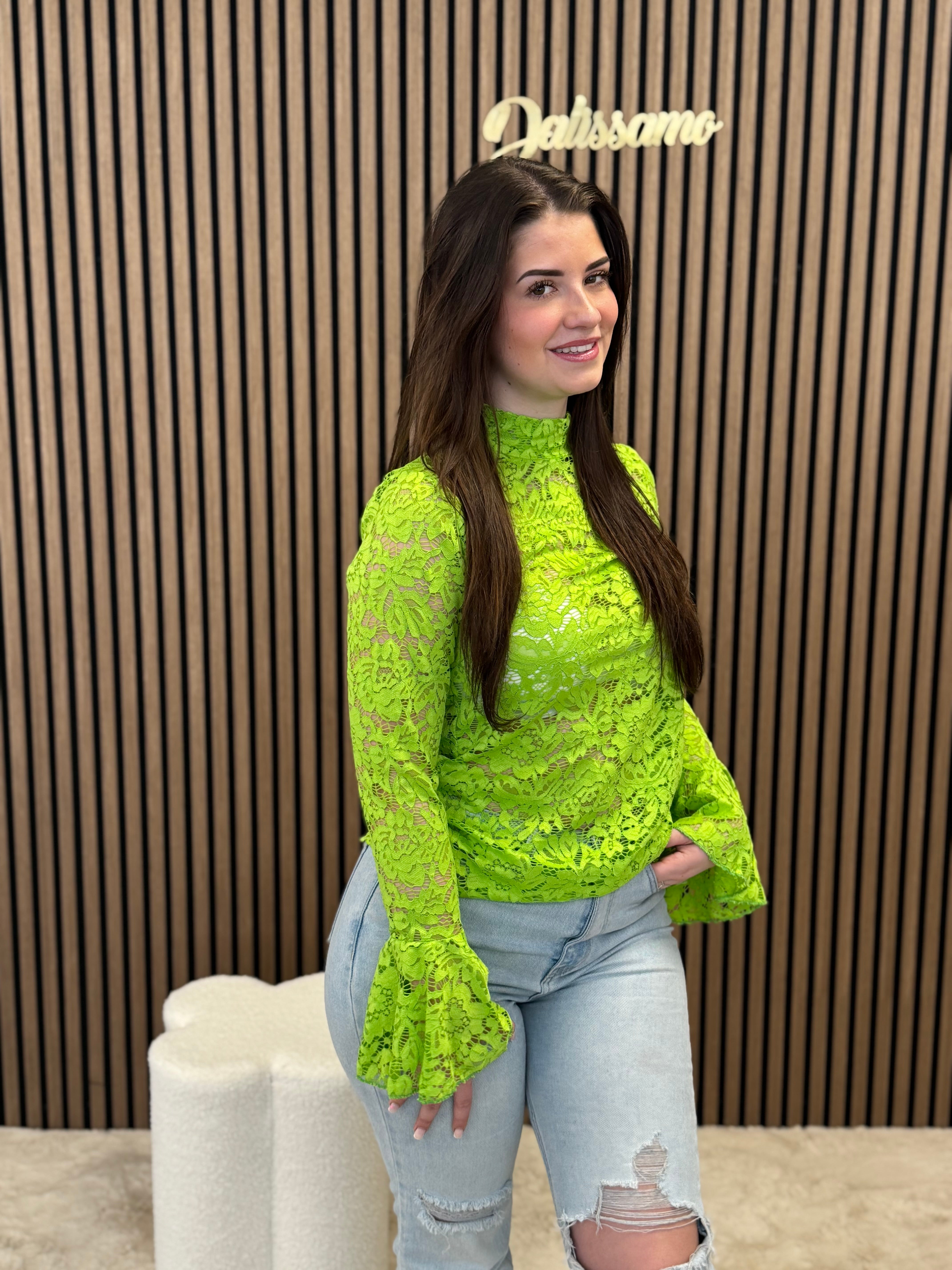 LACE TOP MET FLAIR MOUW